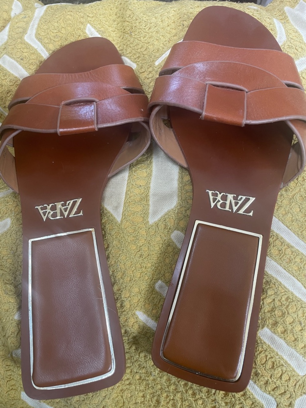 Zara Cognac Brown Leather Slide Sandals